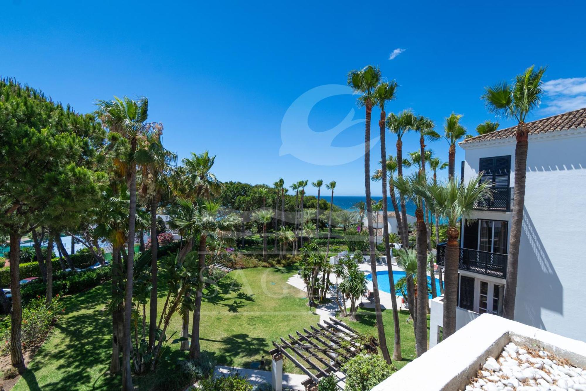 1015 - Jardines Golondrinas - Three Bedrooms Apartment Lake View Marbella Exterior photo