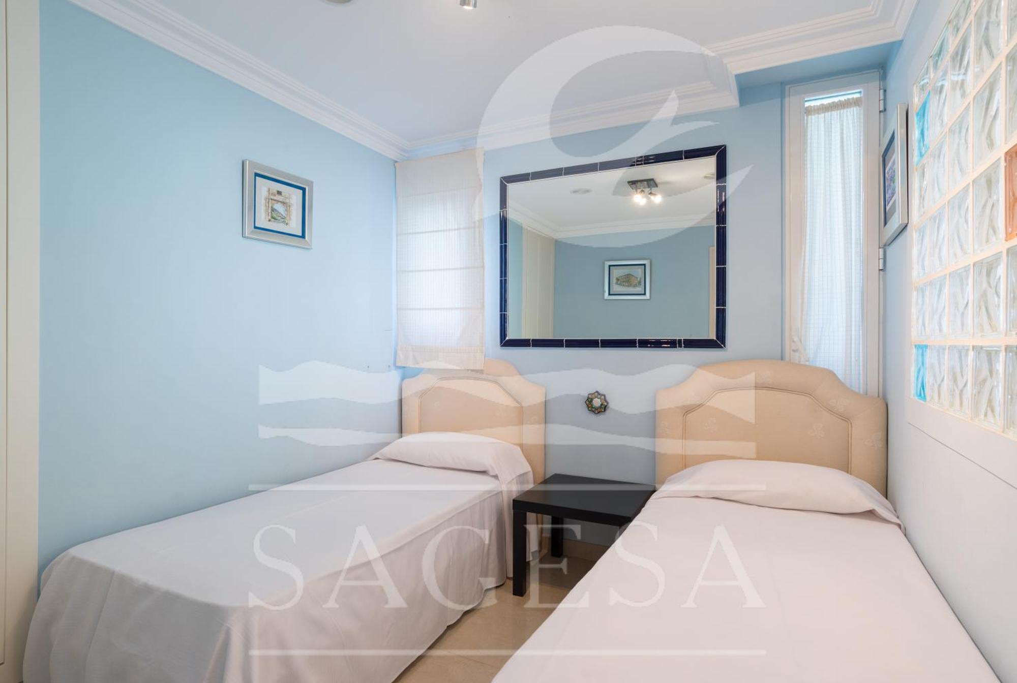 1015 - Jardines Golondrinas - Three Bedrooms Apartment Lake View Marbella Exterior photo