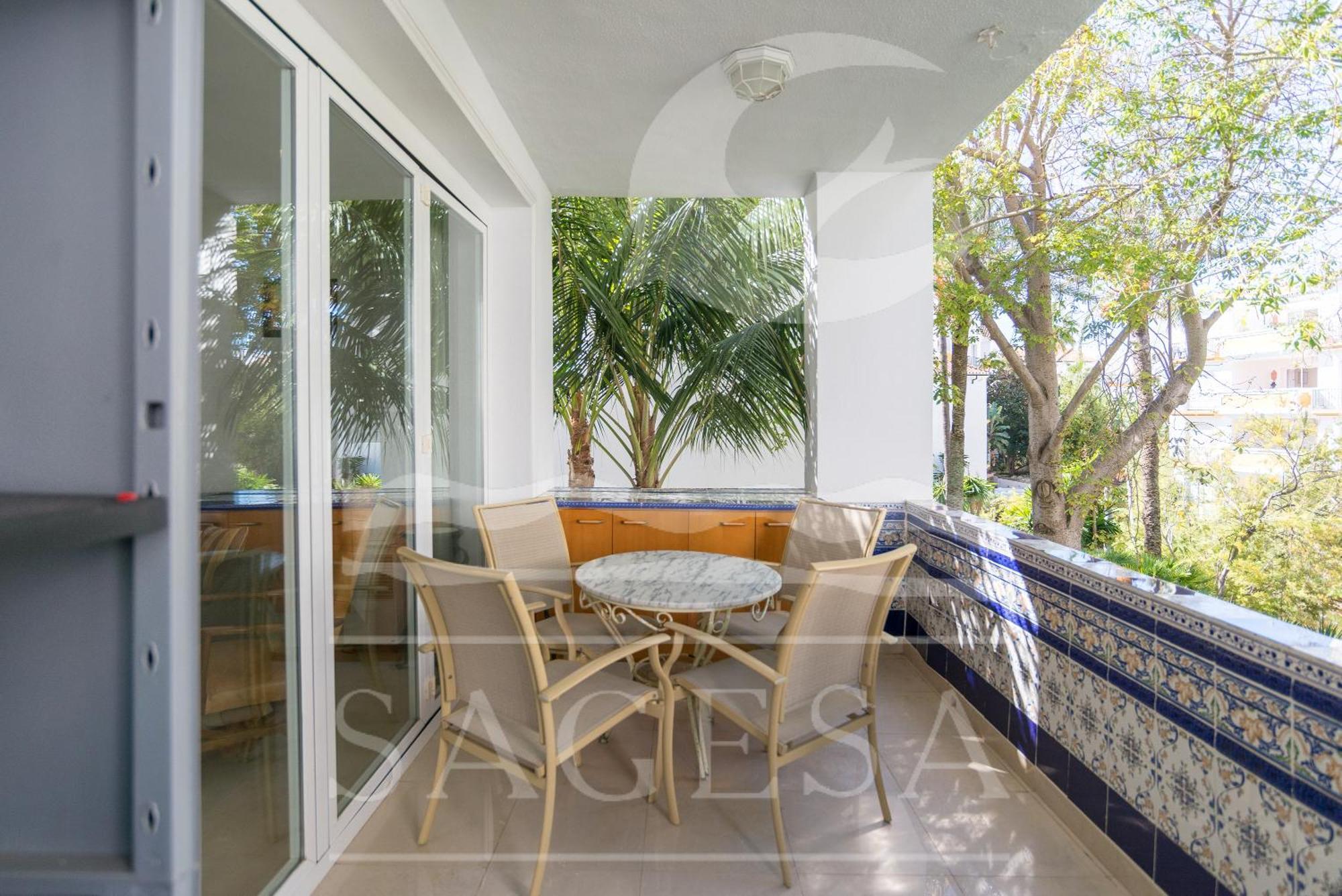 1015 - Jardines Golondrinas - Three Bedrooms Apartment Lake View Marbella Exterior photo