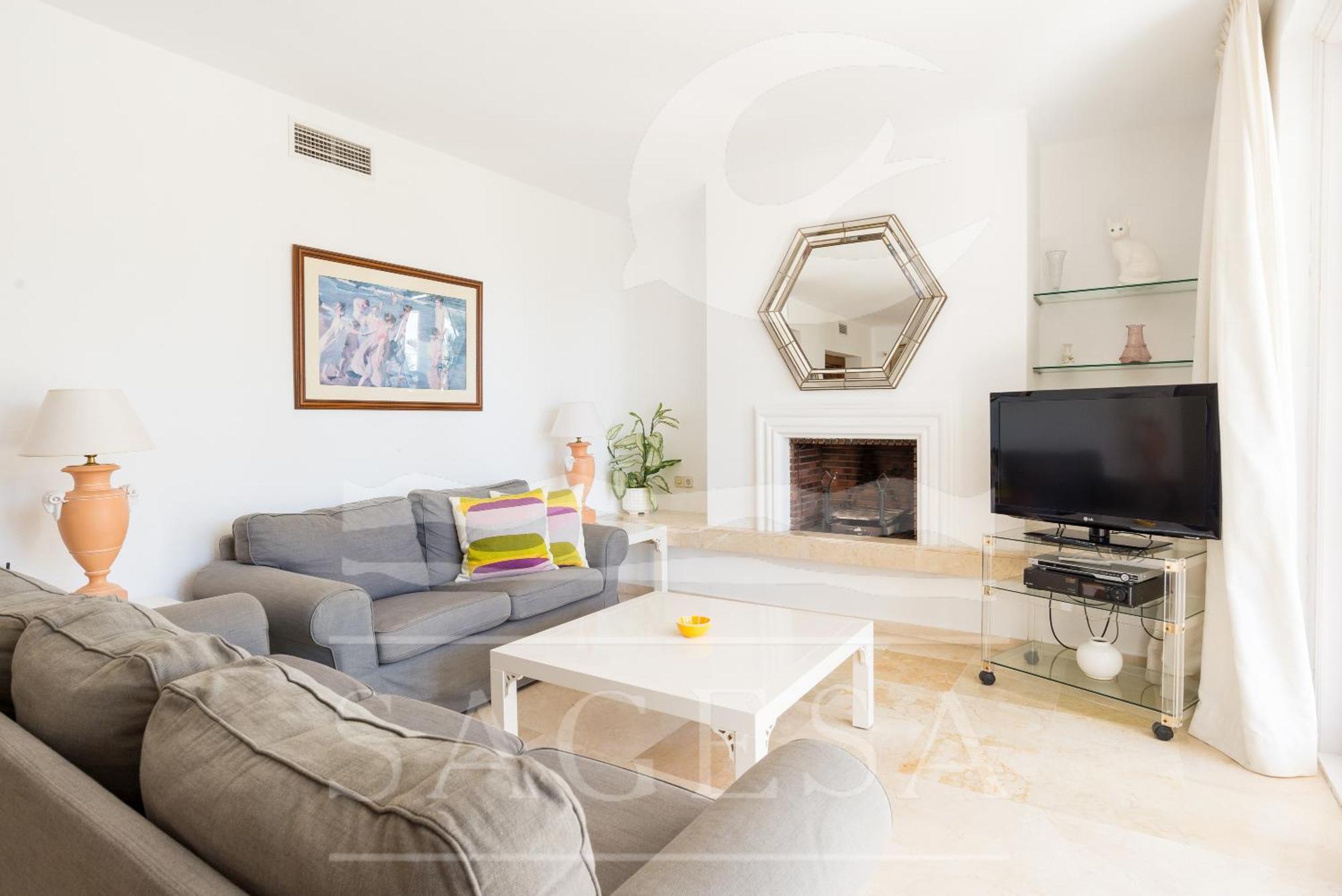 1015 - Jardines Golondrinas - Three Bedrooms Apartment Lake View Marbella Exterior photo
